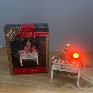 Vintage 1992 Hallmark Keepsake Under Construction Ornament with Flashing Light